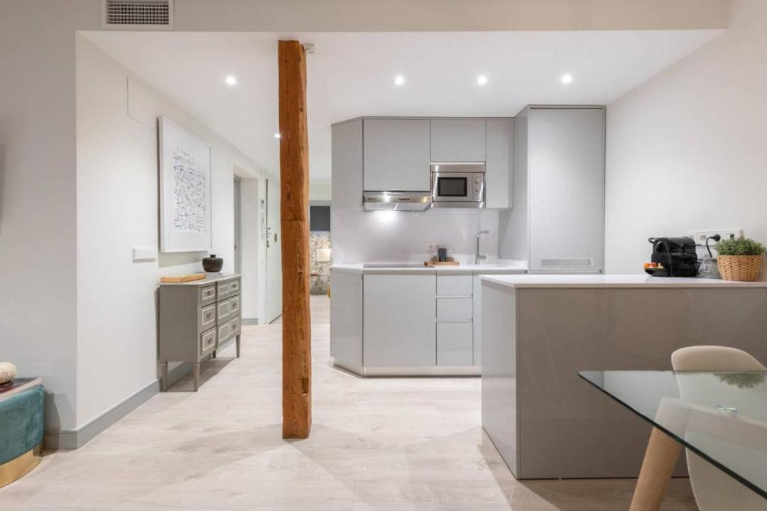 Sophisticated Brand New Flat Madri Exterior foto